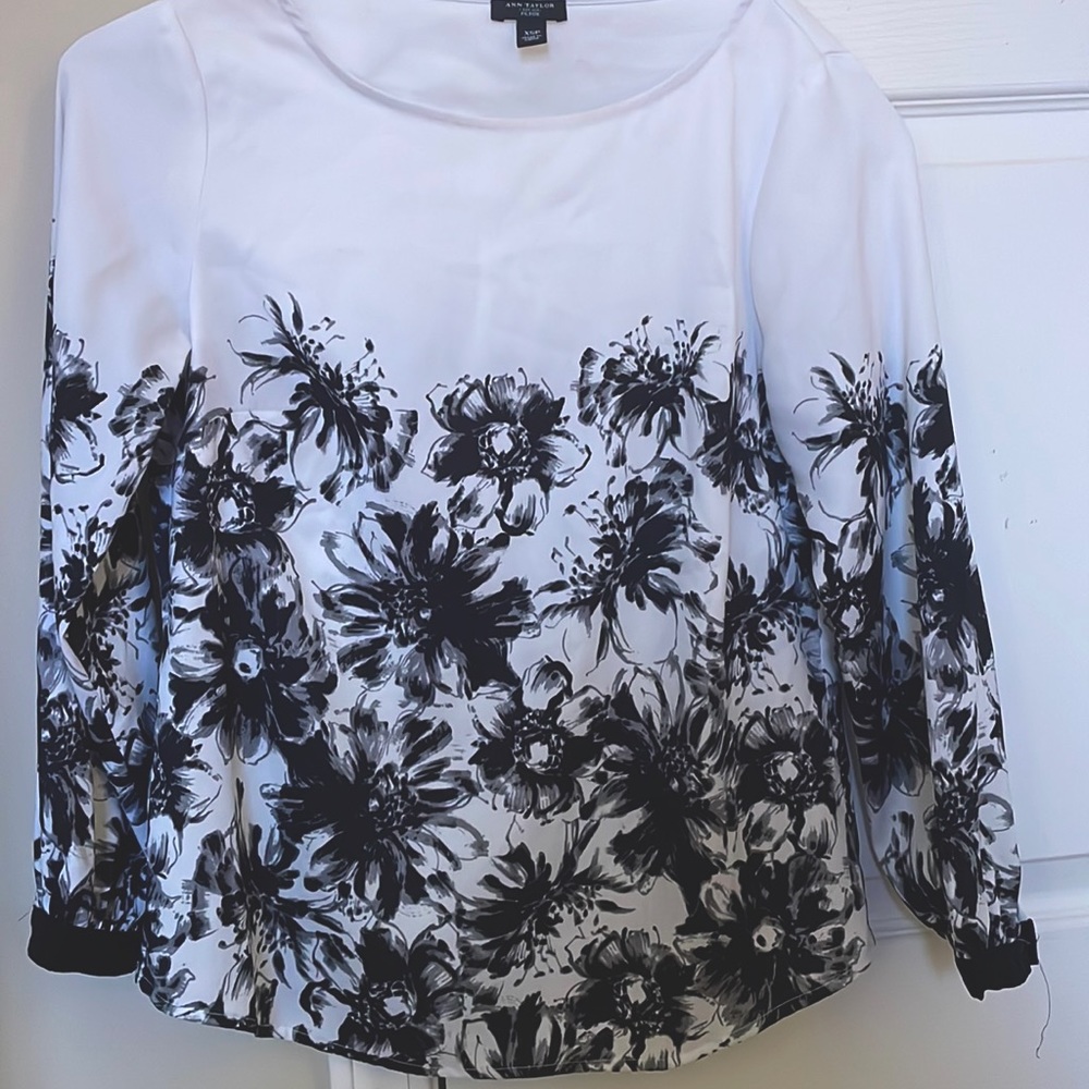 Ann Taylor petite blouse